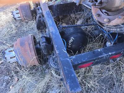 Eaton RS404 Rear Axle Housing for a 2003 Freightliner FLD132 XL CLASSIC