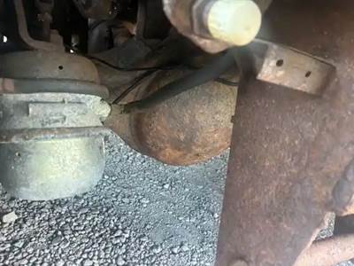 Eaton RS405 Rear Axle Housing for a 2000 Mack CL713