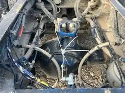 Eaton RSP40 Rear Axle Housing for a 2005 Kenworth T800