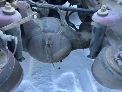 Eaton RSP40 Rear Axle Housing for a 2003 Peterbilt 379
