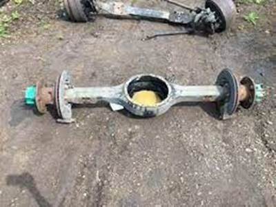 Mercedes-Benz R190-2N Rear Axle Housing for a 2014 Freightliner M2 106