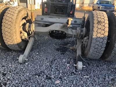 Meritor-Rockwell Rear Axle Housing for a 2011 Freightliner M2 106