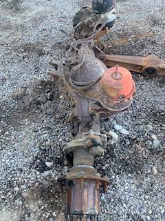 Meritor-Rockwell QR100 Rear Axle Housing for a 1987 Peterbilt 367