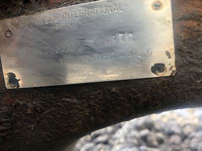 Meritor-Rockwell RS21-230 Rear Axle Housing for a 1988 Ford F800