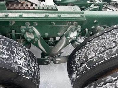 Meritor-Rockwell 20-145 Rear Axle Housing for a 2007 Kenworth T800