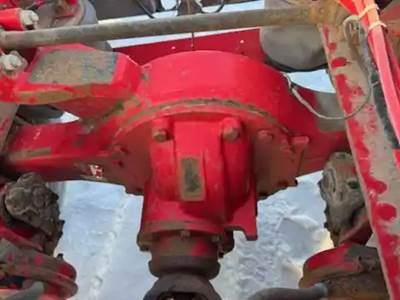 Meritor-Rockwell 20-145 Rear Axle Housing for a 1997 International F-9370