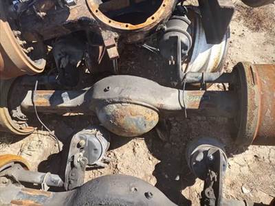 Meritor-Rockwell 20-14X Rear Axle Housing for a 2014 Freightliner Cascadia 125