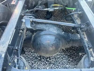 Meritor-Rockwell 20-14X Rear Axle Housing for a 2023 International LT625