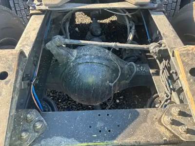 Meritor-Rockwell 20-14X Rear Axle Housing for a 2022 Freightliner Cascadia 126