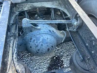 Meritor-Rockwell 20-14X Rear Axle Housing for a 2023 Volvo VNL