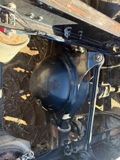 Meritor-Rockwell MT-40-14X Rear Axle Housing for a 2018 Mack CXU613