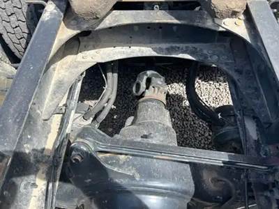 Meritor-Rockwell MT40-14X Rear Axle Housing for a 2017 Volvo VNL