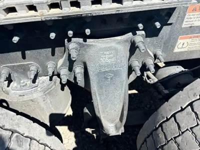 Meritor-Rockwell MT40-14X Rear Axle Housing for a 2023 Freightliner Cascadia 126