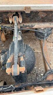 Meritor-Rockwell MT40-14X Rear Axle Housing for a 2009 Volvo VNL