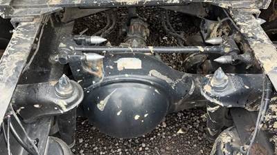 Meritor-Rockwell MT40-14XHE Rear Axle Housing for a 2024 Peterbilt 389