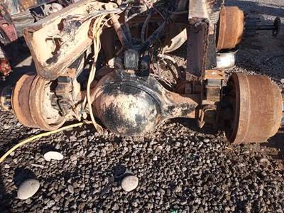 Meritor-Rockwell RRL23-160 Rear Axle Housing for a 2007 Sterling L9500