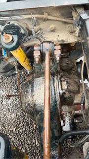 Meritor-Rockwell RT40-145 Rear Axle Housing for a 1994 Peterbilt 379