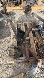 Peterbilt 379 Axle