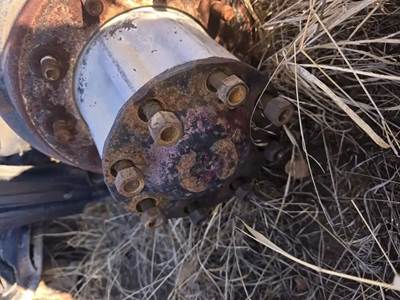 Meritor-Rockwell SQ100 Axle Shaft for a 1985 Kenworth W900