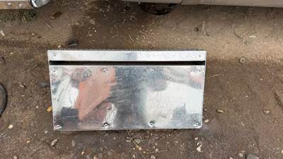 Peterbilt 389 Battery Box Cover