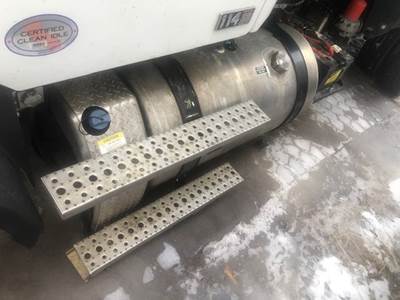 Freightliner 114SD Battery Box