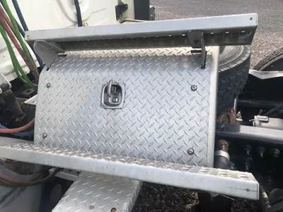 Freightliner Cascadia 125 Battery Box