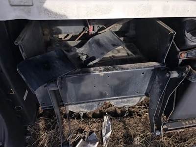 Freightliner Cascadia 125 Battery Box