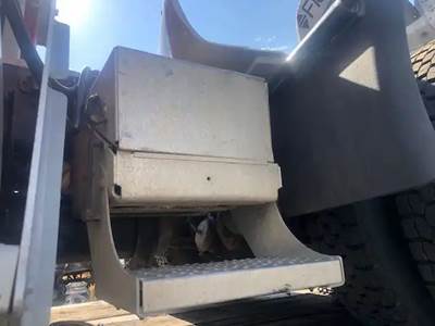 Freightliner FLD112 Battery Box