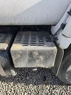 GMC C7500 Battery Box