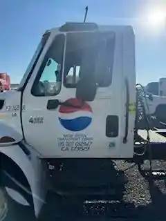 International 4400 Battery Box