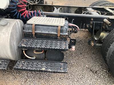 International 8600 Battery Box