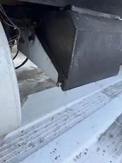 International 9400i Battery Box