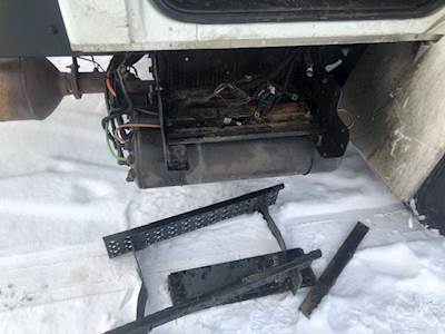 International DuraStar 4300 Battery Box