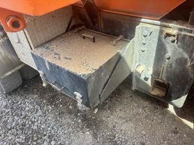 International F2674 Battery Box for a 2002 International F-2674 SBA