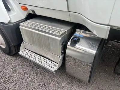 International LT625 Battery Box