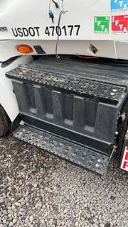 International RH613 Battery Box