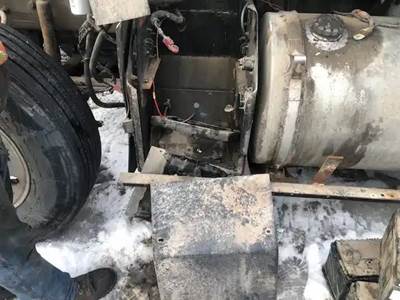 Kenworth T600 Battery Box