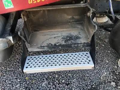 Kenworth T800 Battery Box