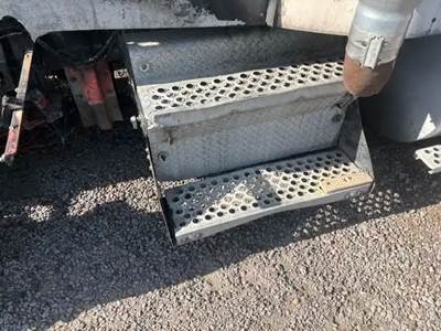 Kenworth T800 Battery Box