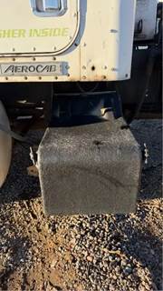 Kenworth T800 Battery Box