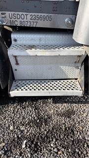 Kenworth T800 Battery Box