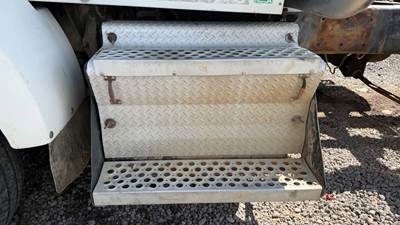 Kenworth T800 Battery Box