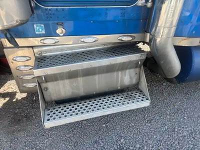 Kenworth W900 Battery Box