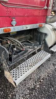 Kenworth W900 Battery Box