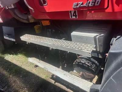 Mack CL713 Battery Box