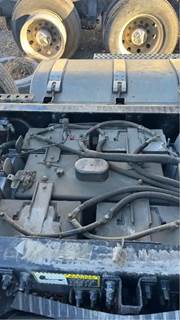Mack Pinnacle CXU612 Battery Box for a 2017 Mack CXU612