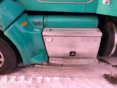 Peterbilt 386 Battery Box