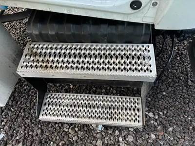 Peterbilt 536 Battery Box