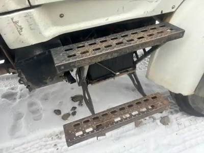 Sterling L9513 Battery Box