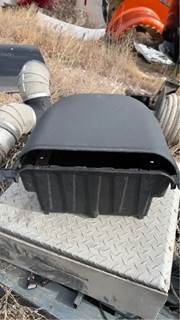 Universal Universal Battery Box